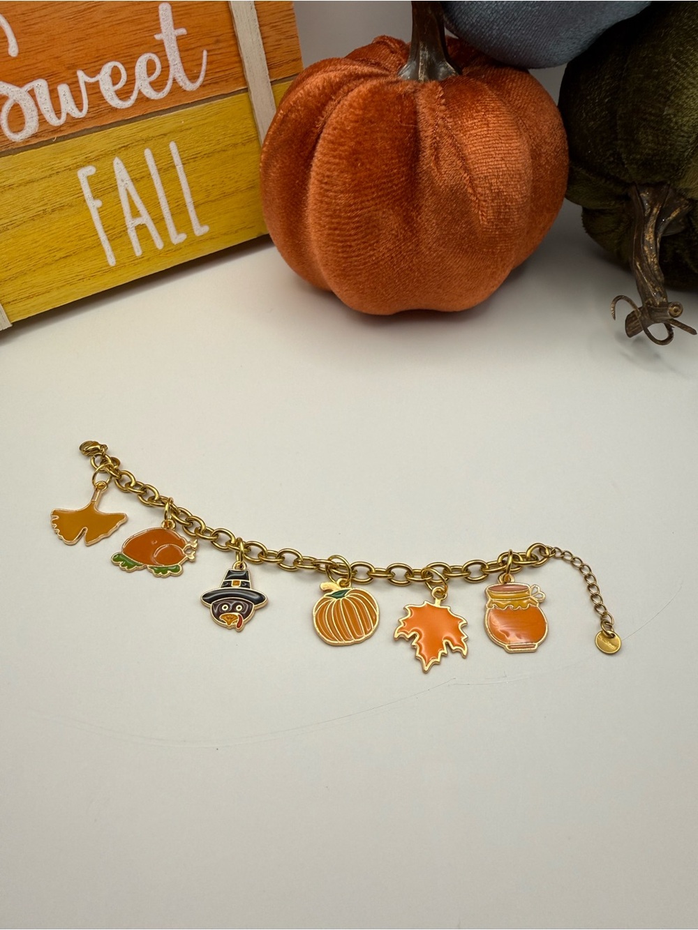 New Thanksgiving Autumn Themed Charm Bracelet